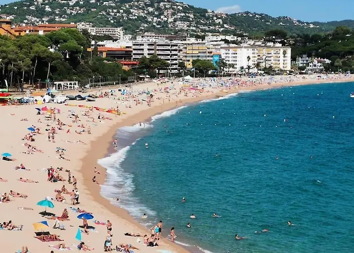 Maravilloso Piso Con Piscina A 200m De La Playa Lloret de Mar