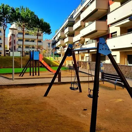 Maravilloso Piso Con Piscina A 200m De La Playa * Lloret de Mar